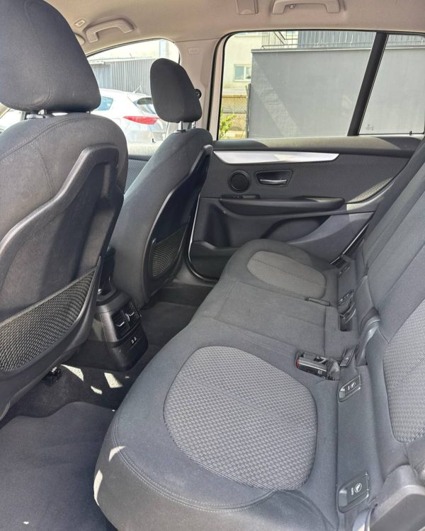 BMW 218 D GRAN TOURER - Image 9