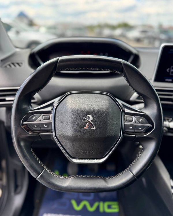 Peugeot 5008 II - Image 15