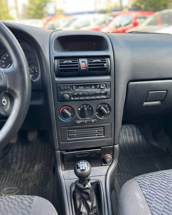 Opel Astra G - Image 10