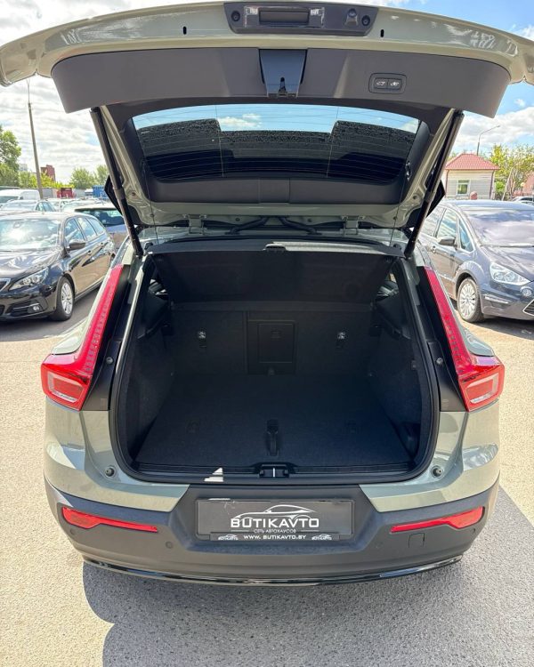Volvo XC40 I · Рестайлинг - Image 13