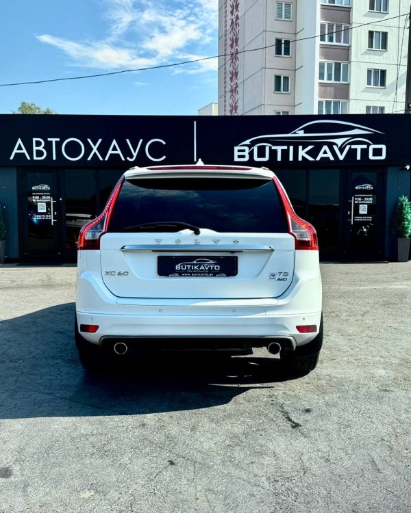 Volvo XC60 I · Рестайлинг - Image 6