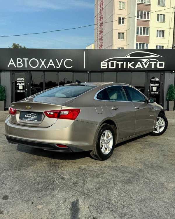 Chevrolet Malibu IX · Рестайлинг - Image 7