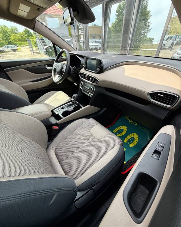 HYUNDAI SANTA FE - Image 12