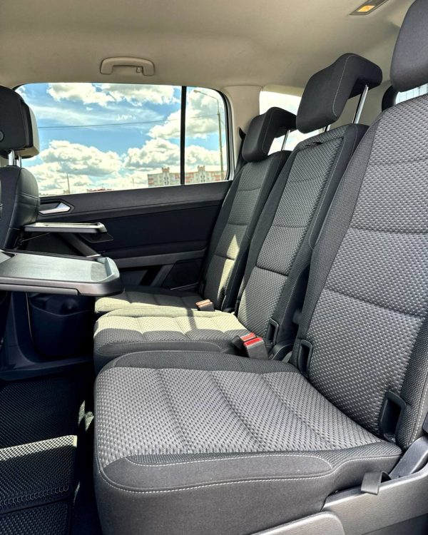 Volkswagen Touran II - Image 13