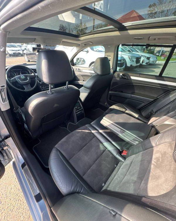 Skoda Superb II - Image 11