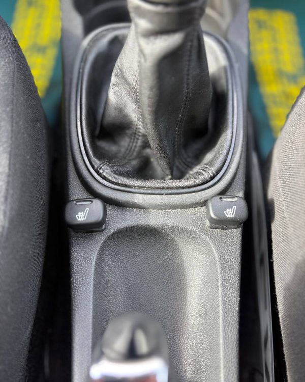 Opel Corsa D - Image 17
