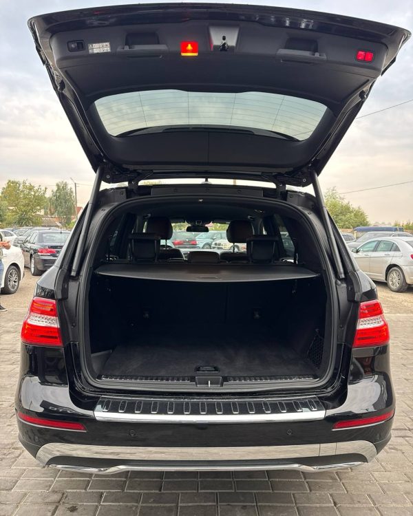 Mercedes-Benz GLE W166 - Image 12
