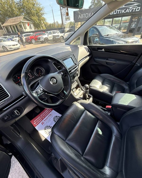 Volkswagen Sharan II · Рестайлинг - Image 8