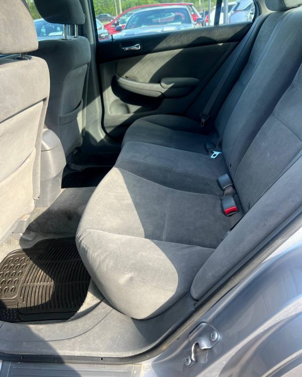 Honda Accord - Image 12
