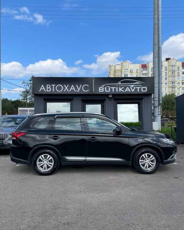 Mitsubishi Outlander III · 2-й рестайлинг - Image 7