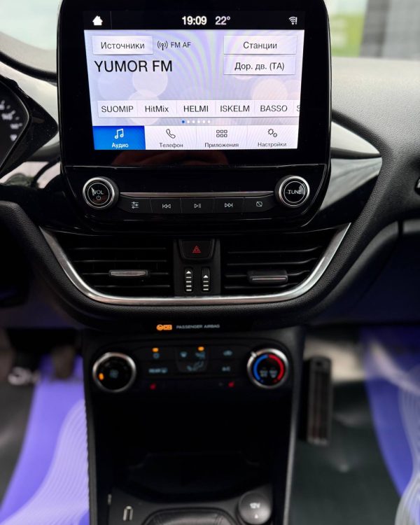 FORD FIESTA - Image 13