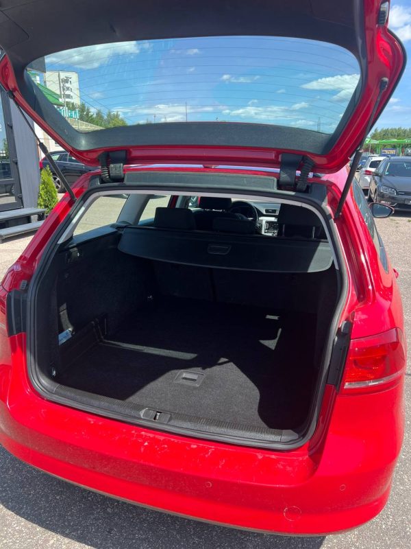 Volkswagen Passat B7 - Image 15