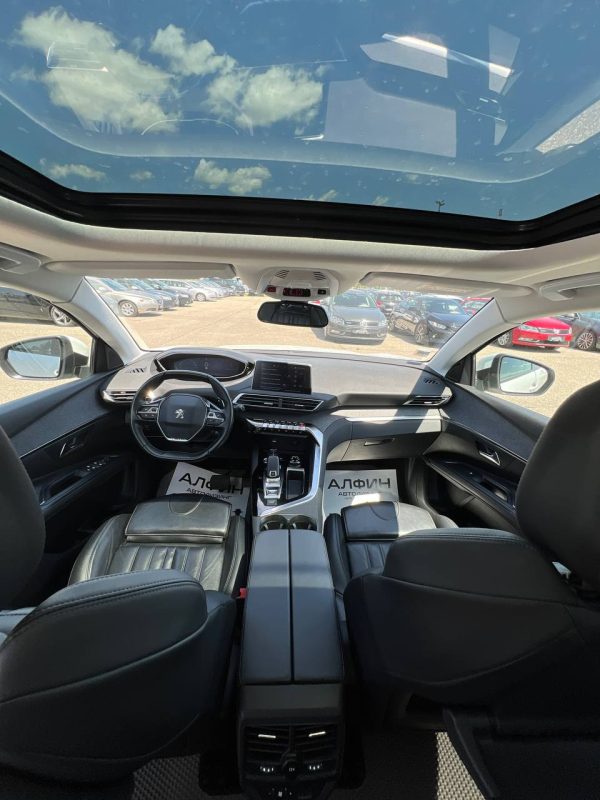 Peugeot 5008 II - Image 18