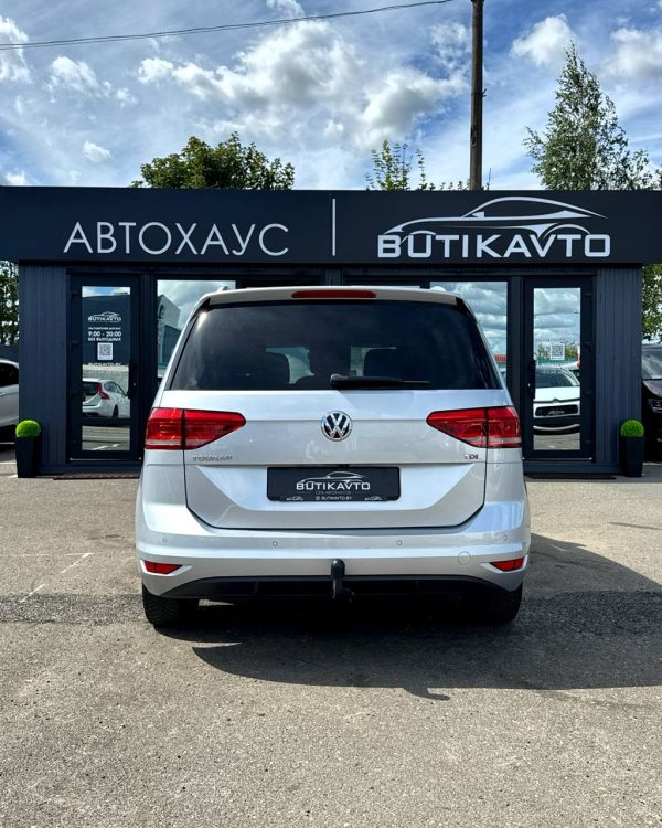 Volkswagen Touran II - Image 6