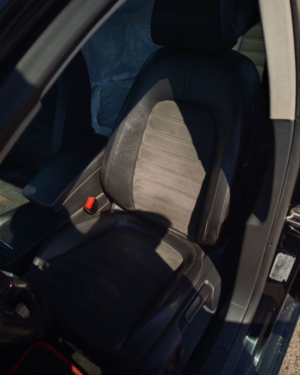 Volkswagen Passat B6 - Image 12