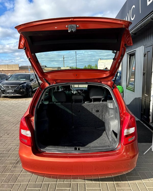 Skoda Fabia 5J - Image 15