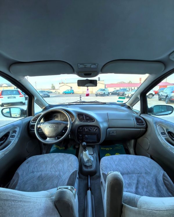 Ford Galaxy I - Image 9