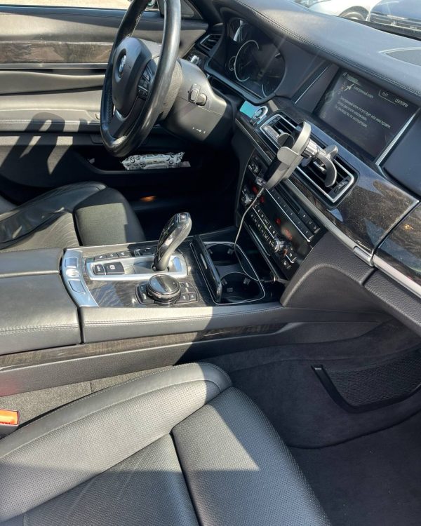 BMW 7 серия F02 (Long) · Рестайлинг - Image 14
