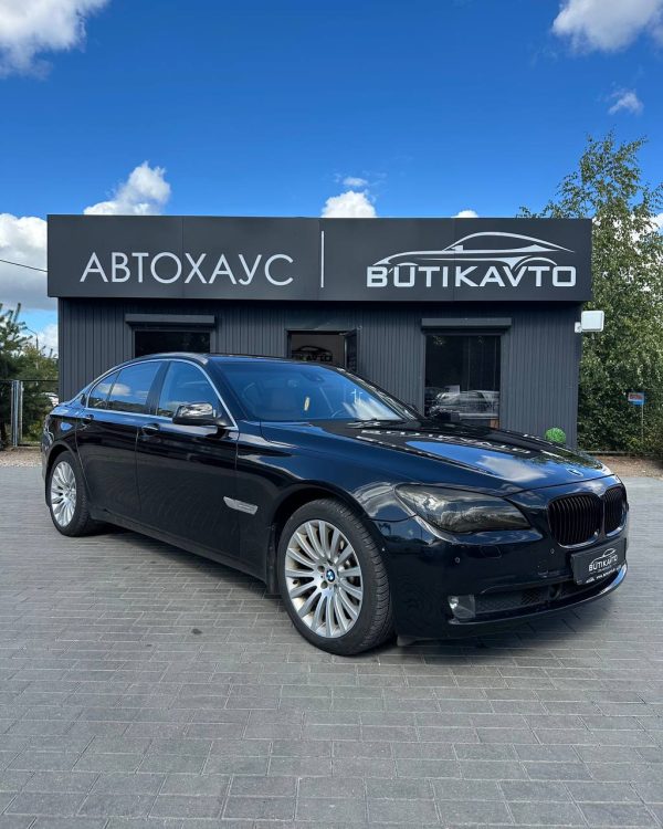 BMW 7 серия F02 (Long)