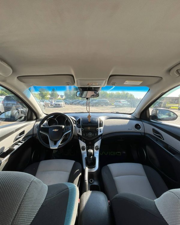 Chevrolet Cruze J300 · Рестайлинг - Image 7