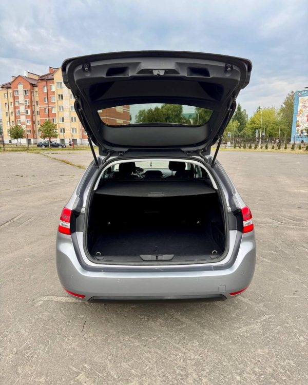 Peugeot 308 T9 · Рестайлинг - Image 12