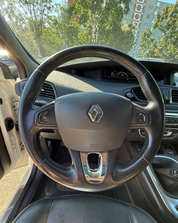 Renault Grand Scenic III · 2-й рестайлинг - Image 11