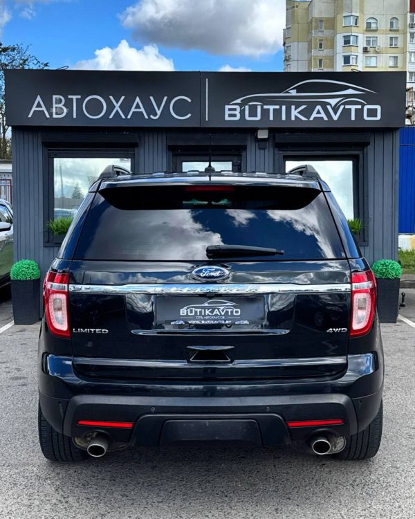 Ford Explorer V - Image 5