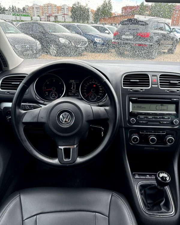 Volkswagen Golf VI - Image 14
