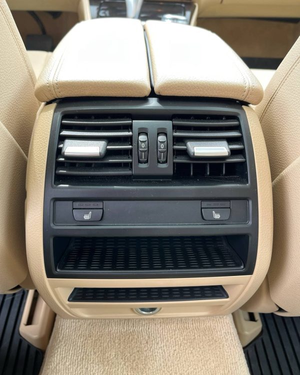 BMW 5 серия F10 F11 · Рестайлинг - Image 25