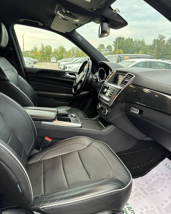 Mercedes-Benz GLE W166 - Image 10