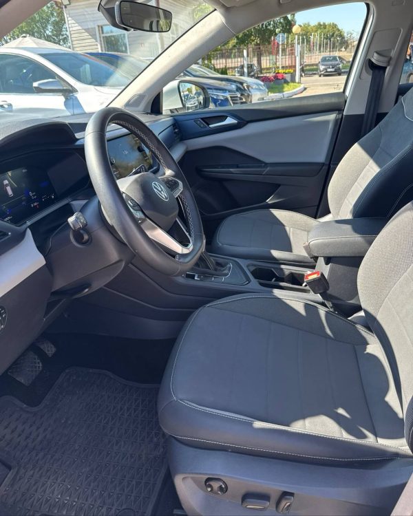 Volkswagen Taos  I - Image 10