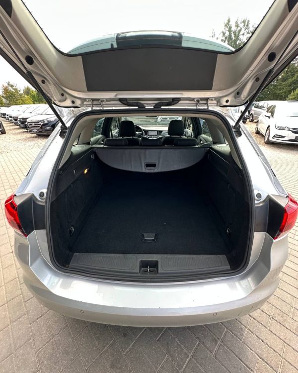 Opel Astra K - Image 10