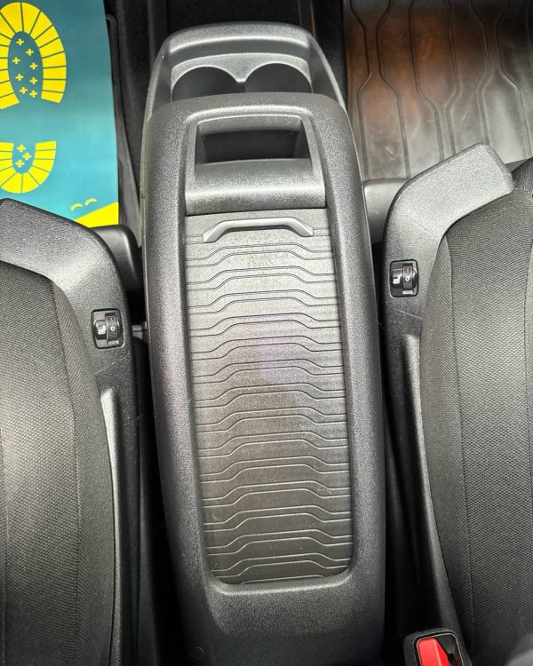 Citroen C4 Grand Picasso I - Image 12