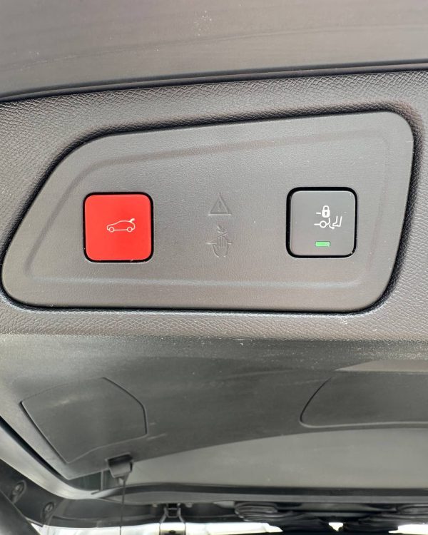 Citroen C5 Aircross I - Image 11