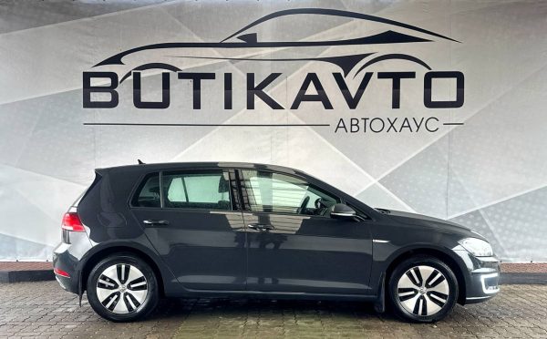 Volkswagen e-Golf VII - Image 8