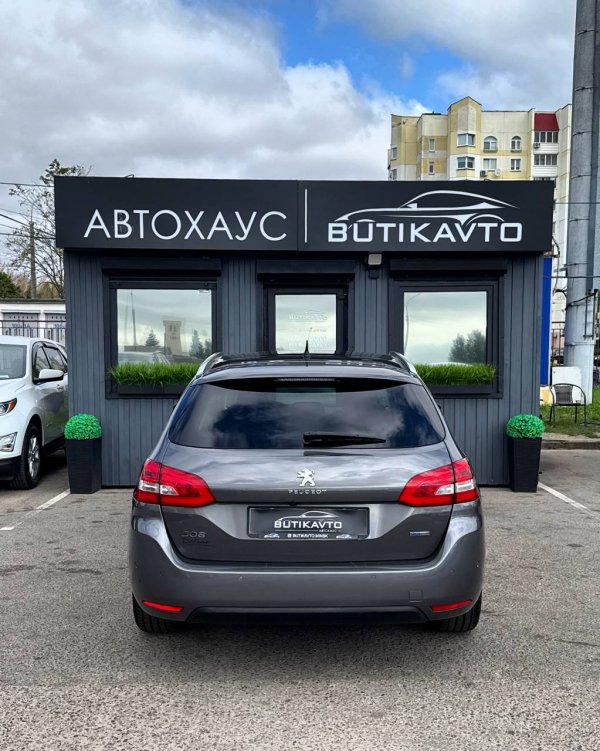 Peugeot 308 T9 - Image 5