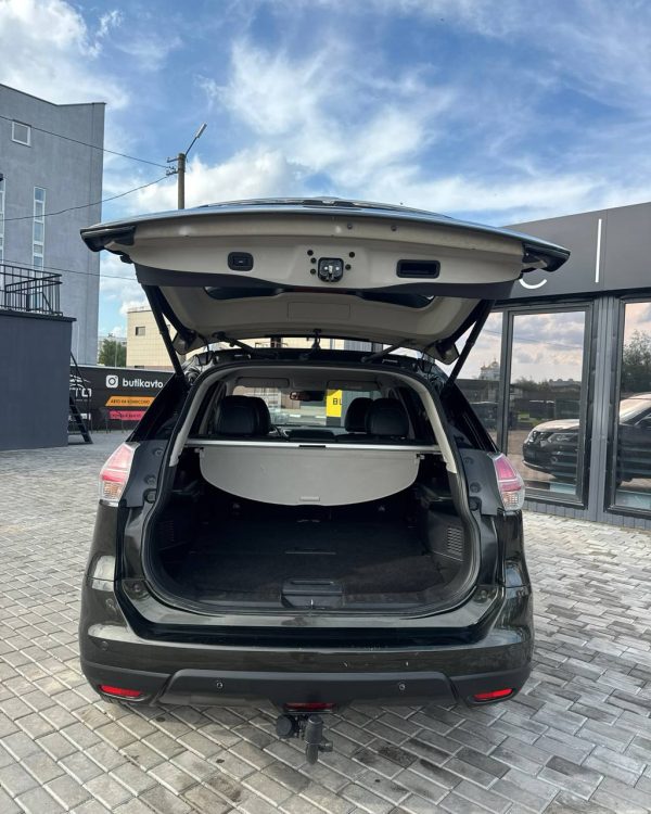 Nissan X-Trail III (T32) - Image 12
