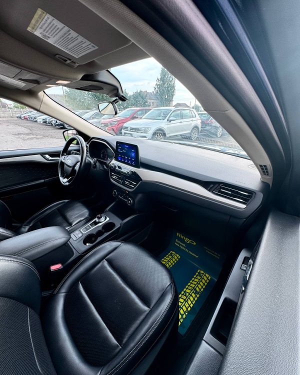 Ford Escape IV - Image 13