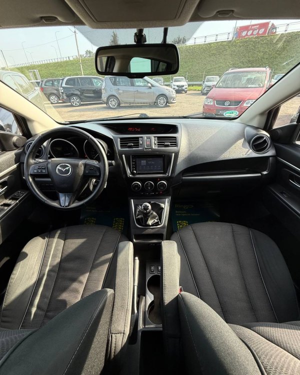 Mazda 5 II - Image 12