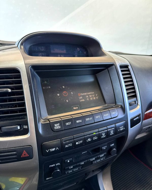 Toyota Land Cruiser Prado J120 - Image 13