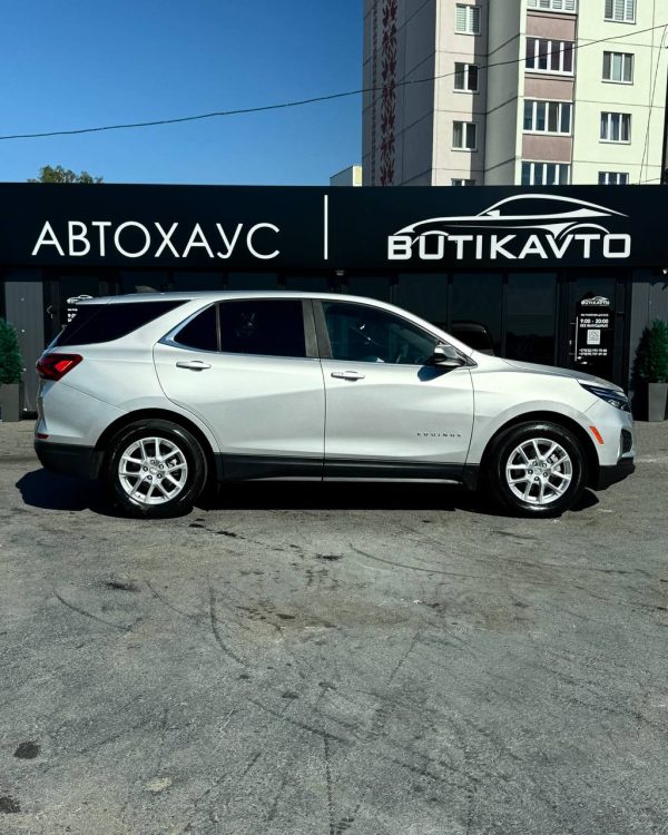 Chevrolet Equinox III · Рестайлинг - Image 8