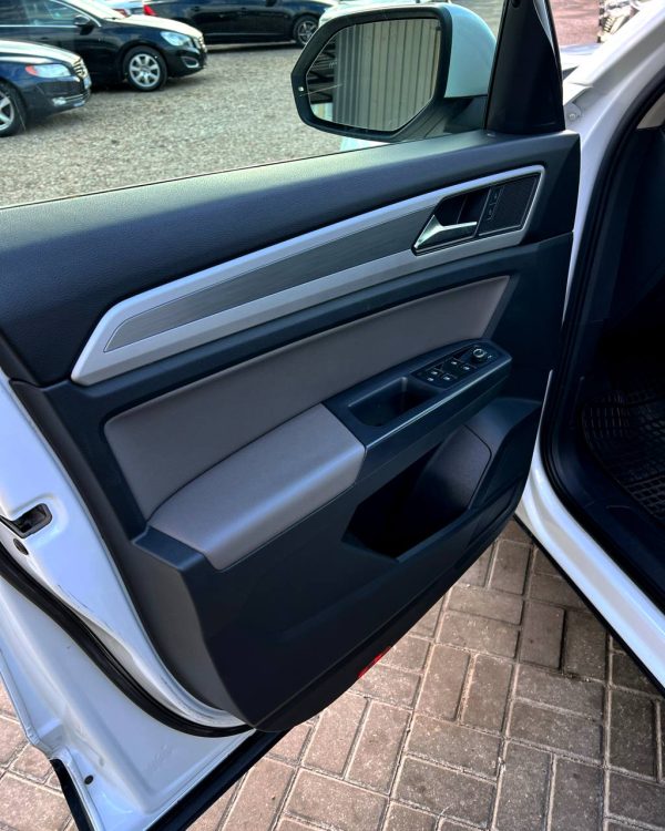 Volkswagen Atlas I · Рестайлинг - Image 9