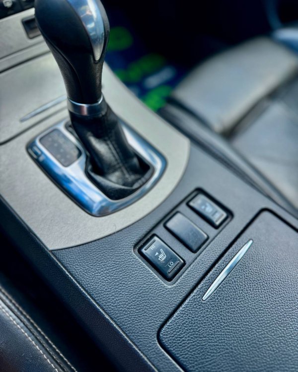 Infiniti G IV - Image 17