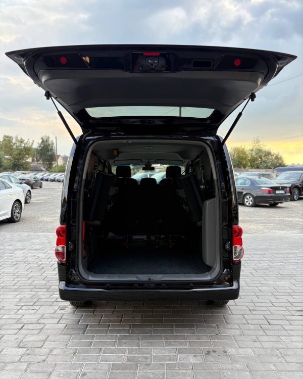 Nissan NV200 I - Image 12