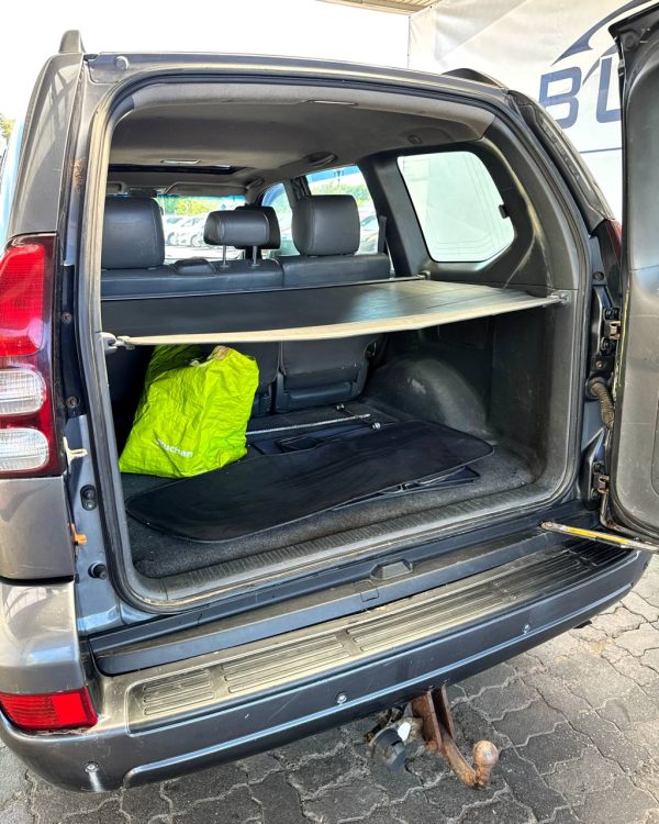 Toyota Land Cruiser Prado J120 - Image 16