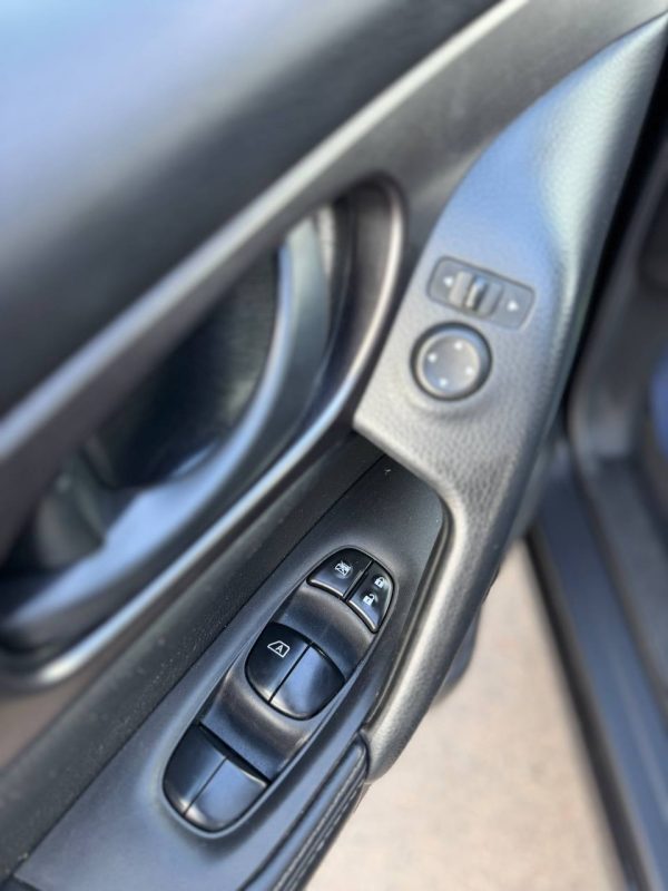 Nissan Rogue Sport I · Рестайлинг - Image 18
