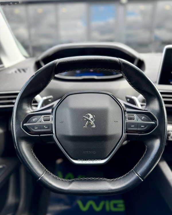 Peugeot 5008 II - Image 15