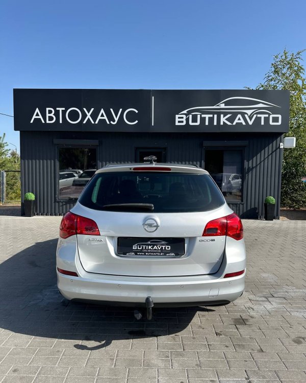 Opel Astra J · Рестайлинг - Image 6