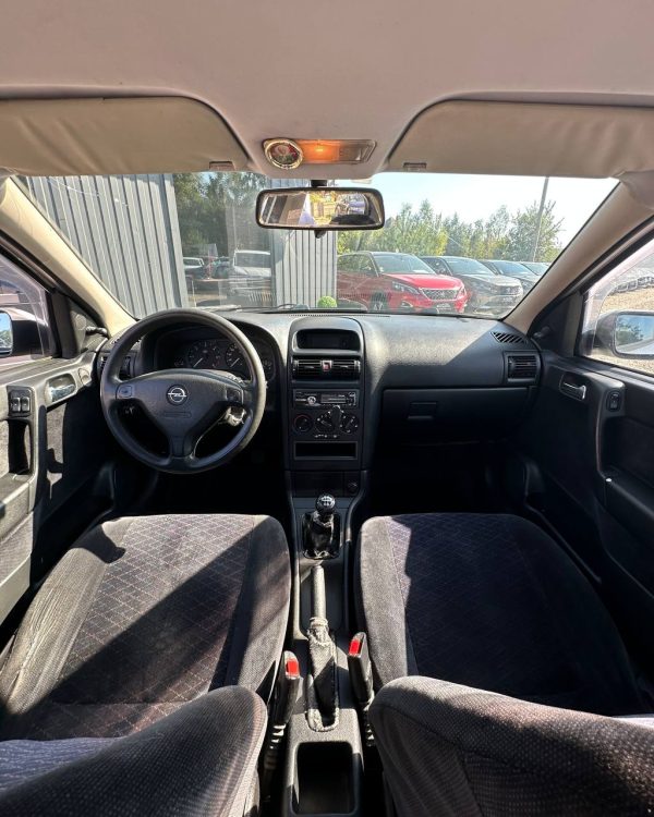 Opel Astra G - Image 9