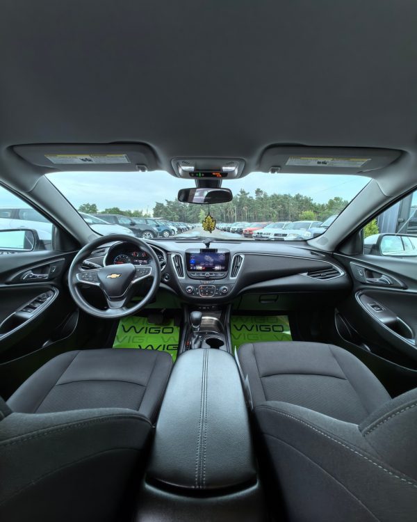 Chevrolet Malibu IX · Рестайлинг - Image 9